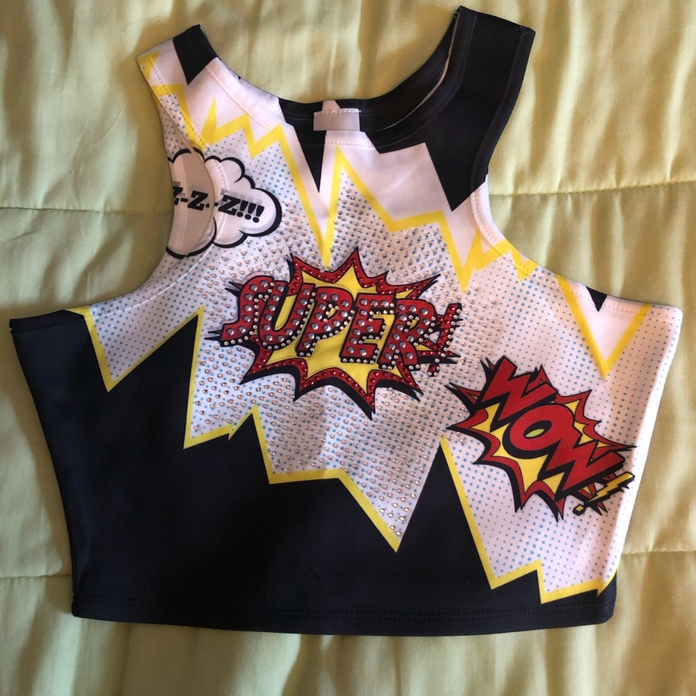 NWOT Comic Bling Cropped Top - Size L